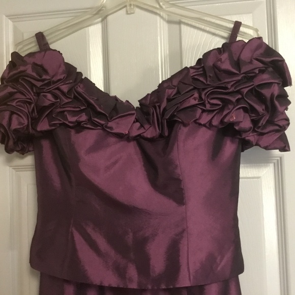 Daymor Couture Mother of the Bride or Groom Ruffle Off the Shoulder Mermaid Gown - Picture 4 of 10